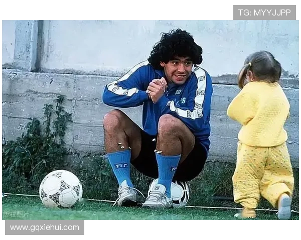 足球明星裤衩压瓦的趣味故事与背后不为人知的秘密揭秘 足球明星裤衩压瓦的趣味故事与背后不为人知的秘密揭秘